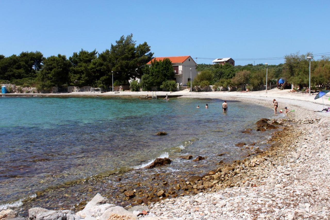 Apartments And Rooms By The Sea Sucuraj, Hvar - 4029 Dış mekan fotoğraf